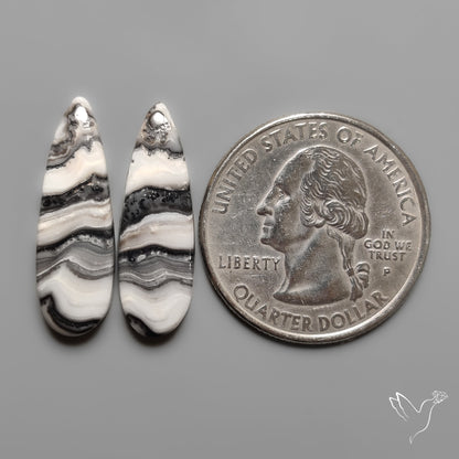 Phantom Calcites Pair