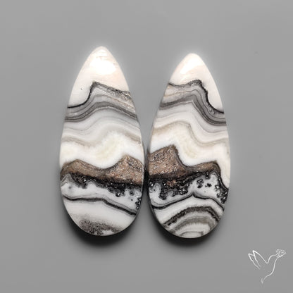 Phantom Calcites Pair