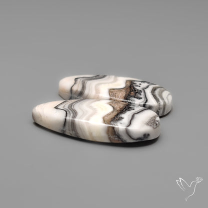 Phantom Calcites Pair