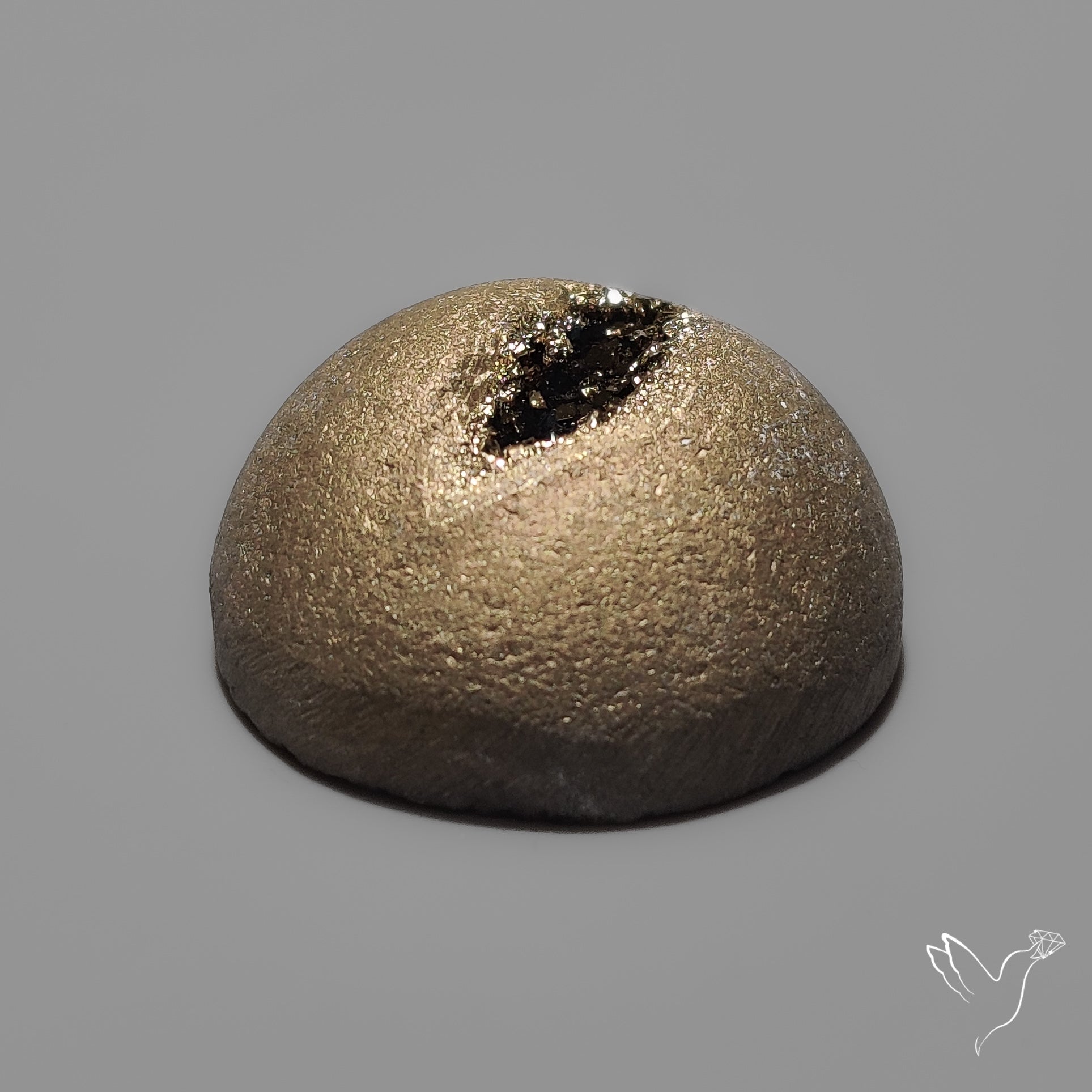 Titanium Coated Druzy Pocket