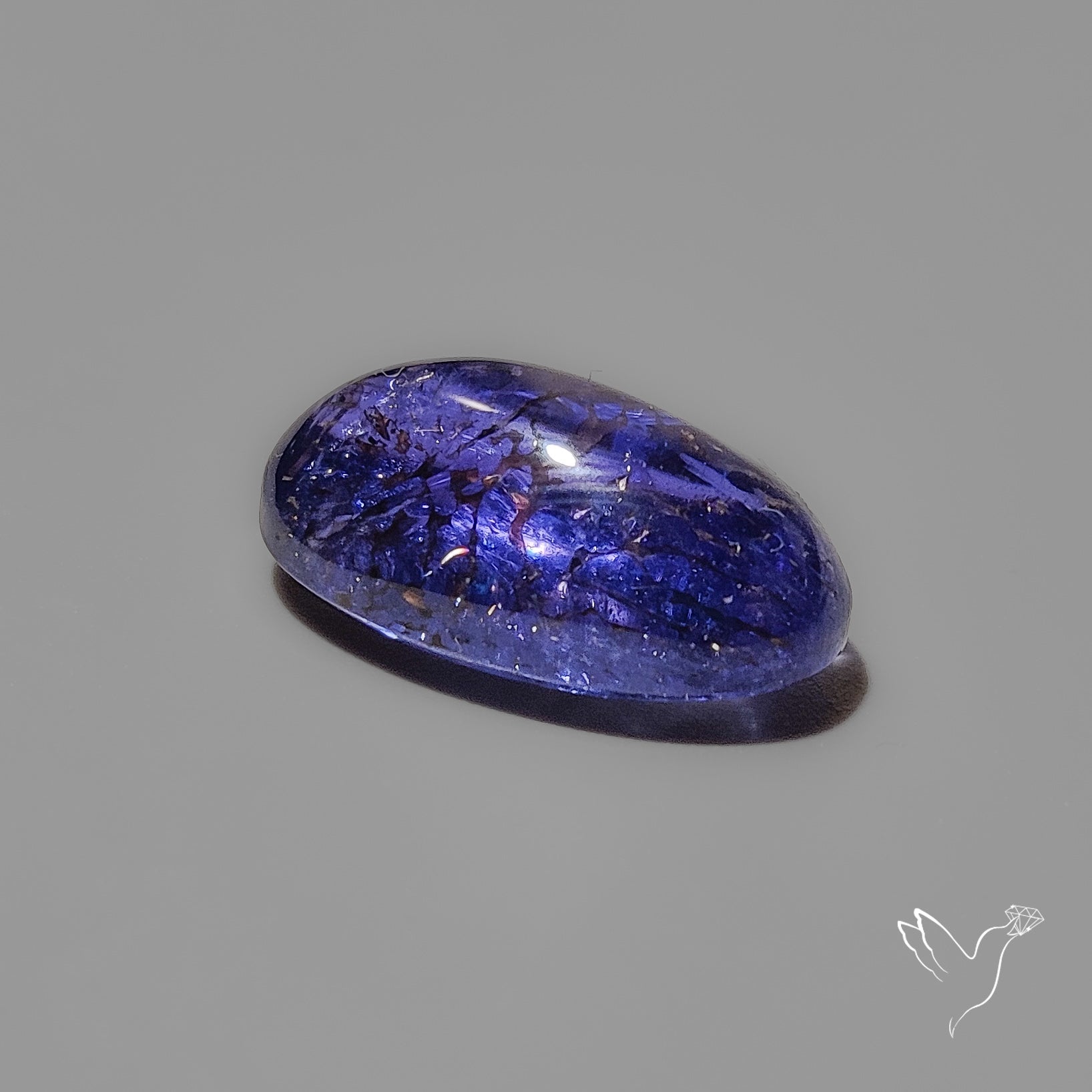 Tanzanite High Grade Gemmy Cabochon