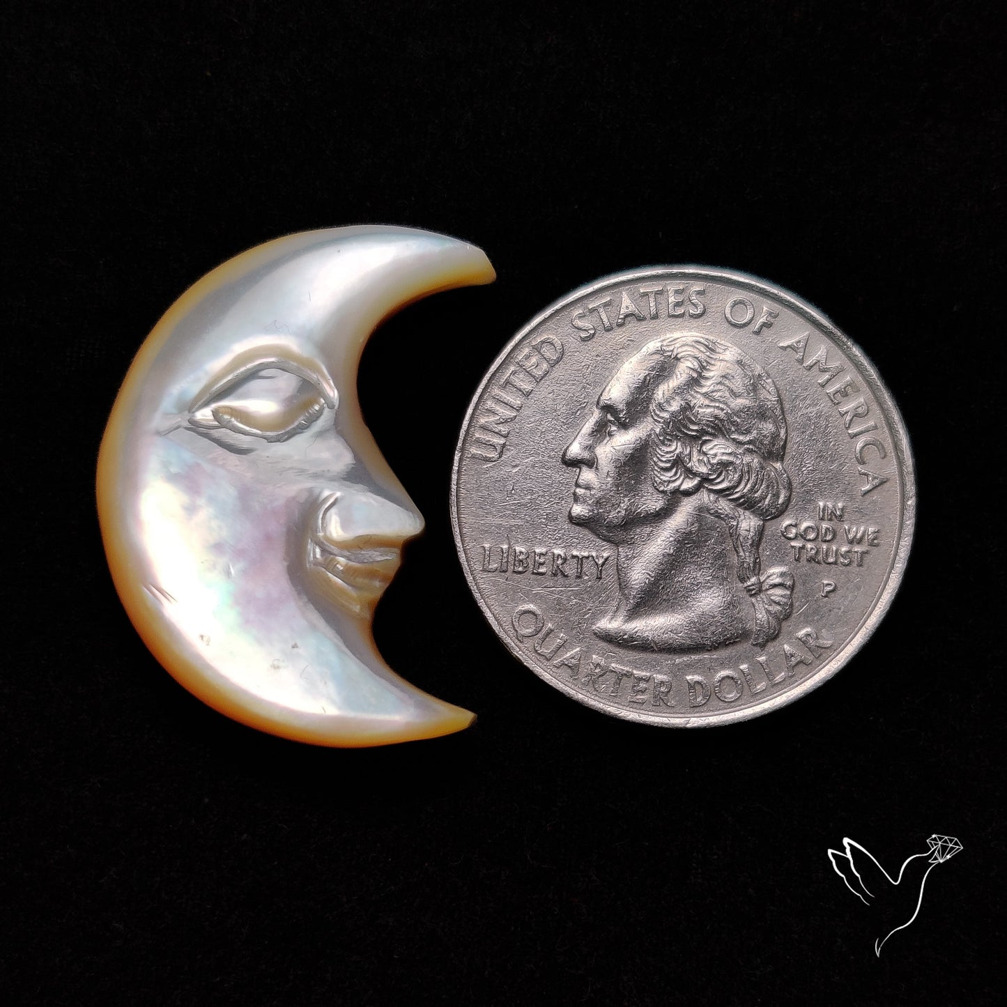 Mother Of Pearl Crescent Moonface Carving