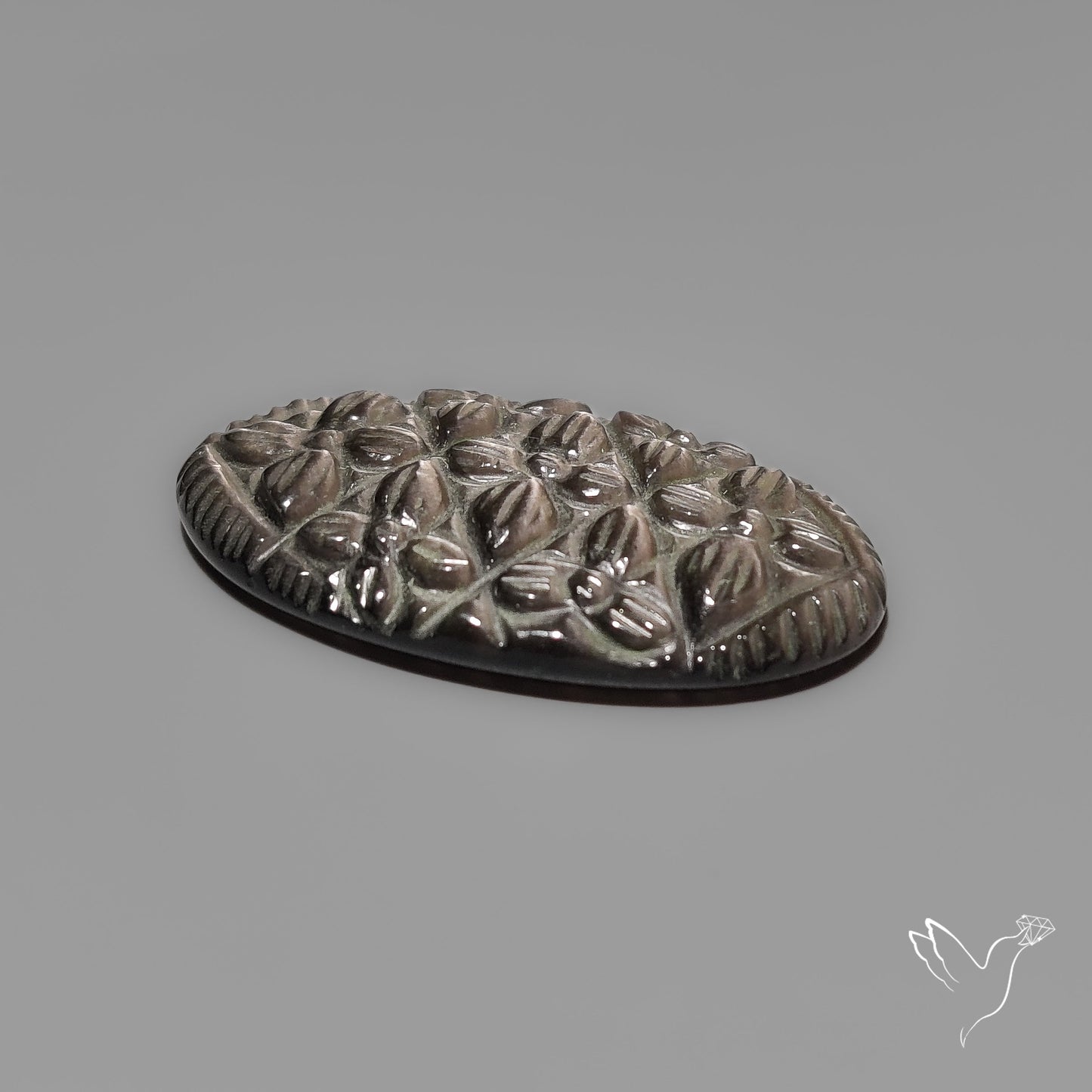 Black Moonstone Mughal Carving