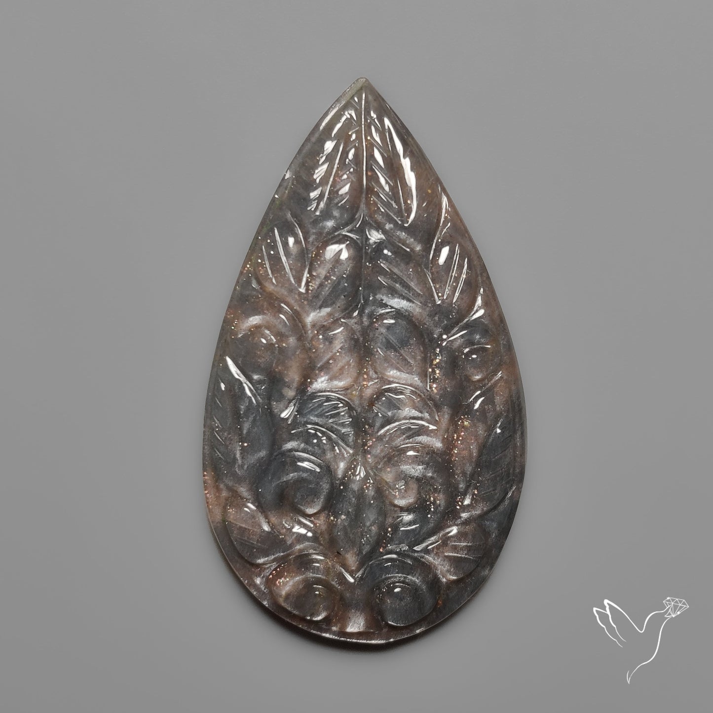 Black Moonstone Mughal Carving