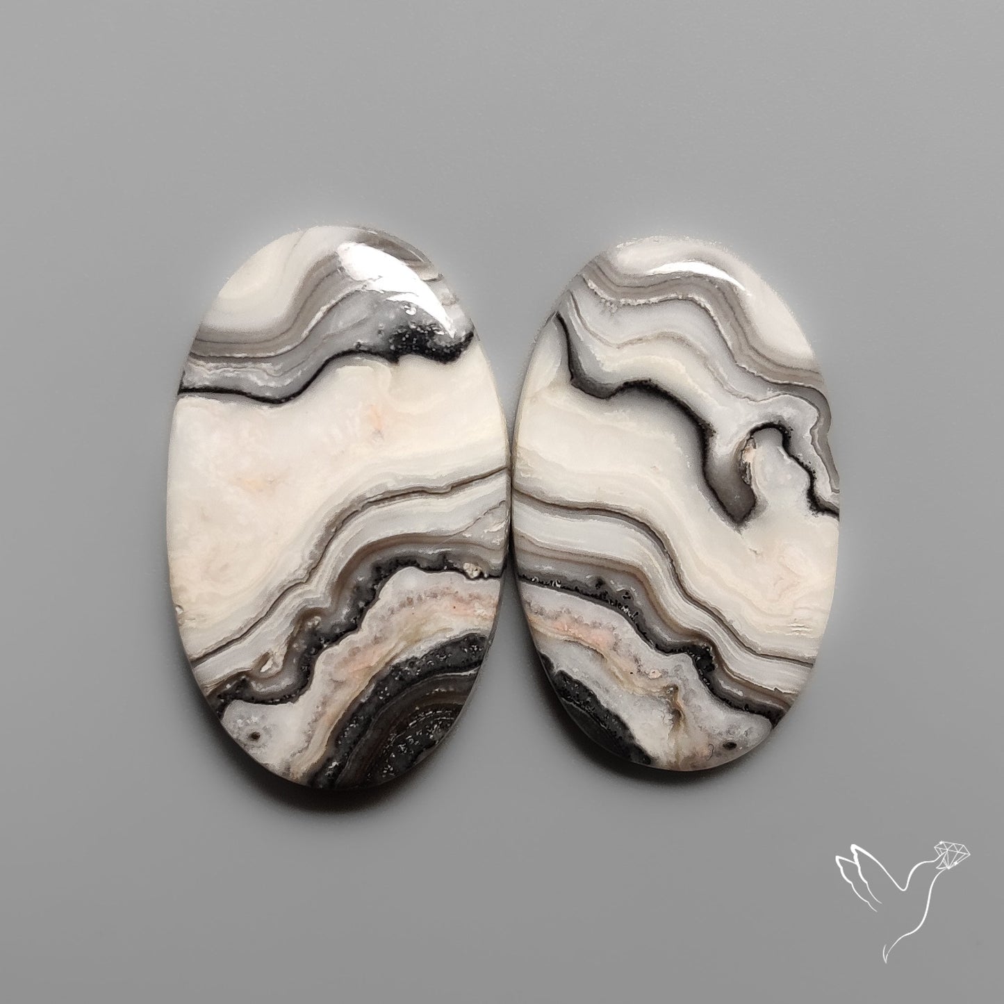 Phantom Calcites Pair