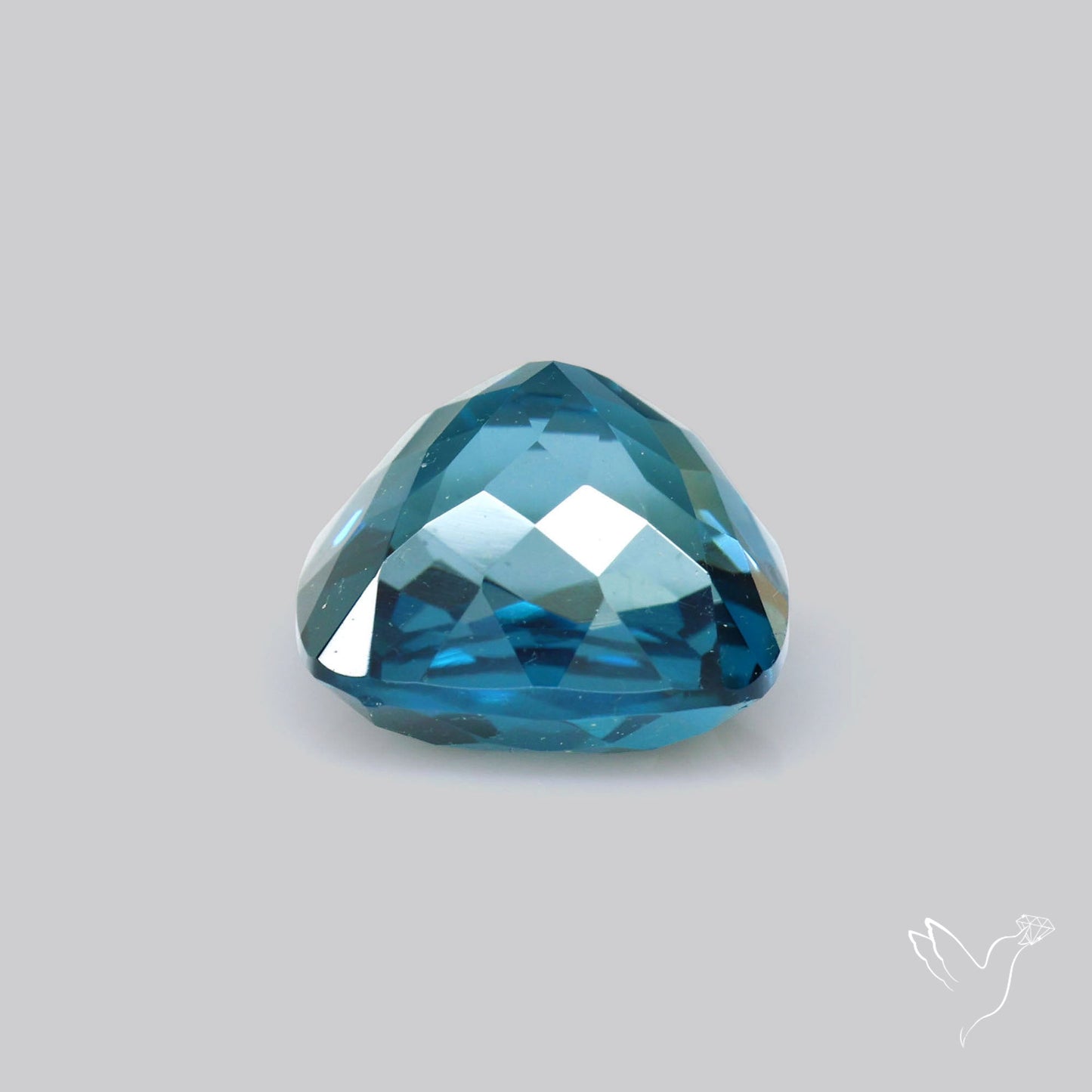 London Blue Topaz High Grade Large Faceted