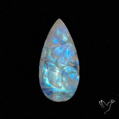 Rainbow Moonstone Mughal Carving