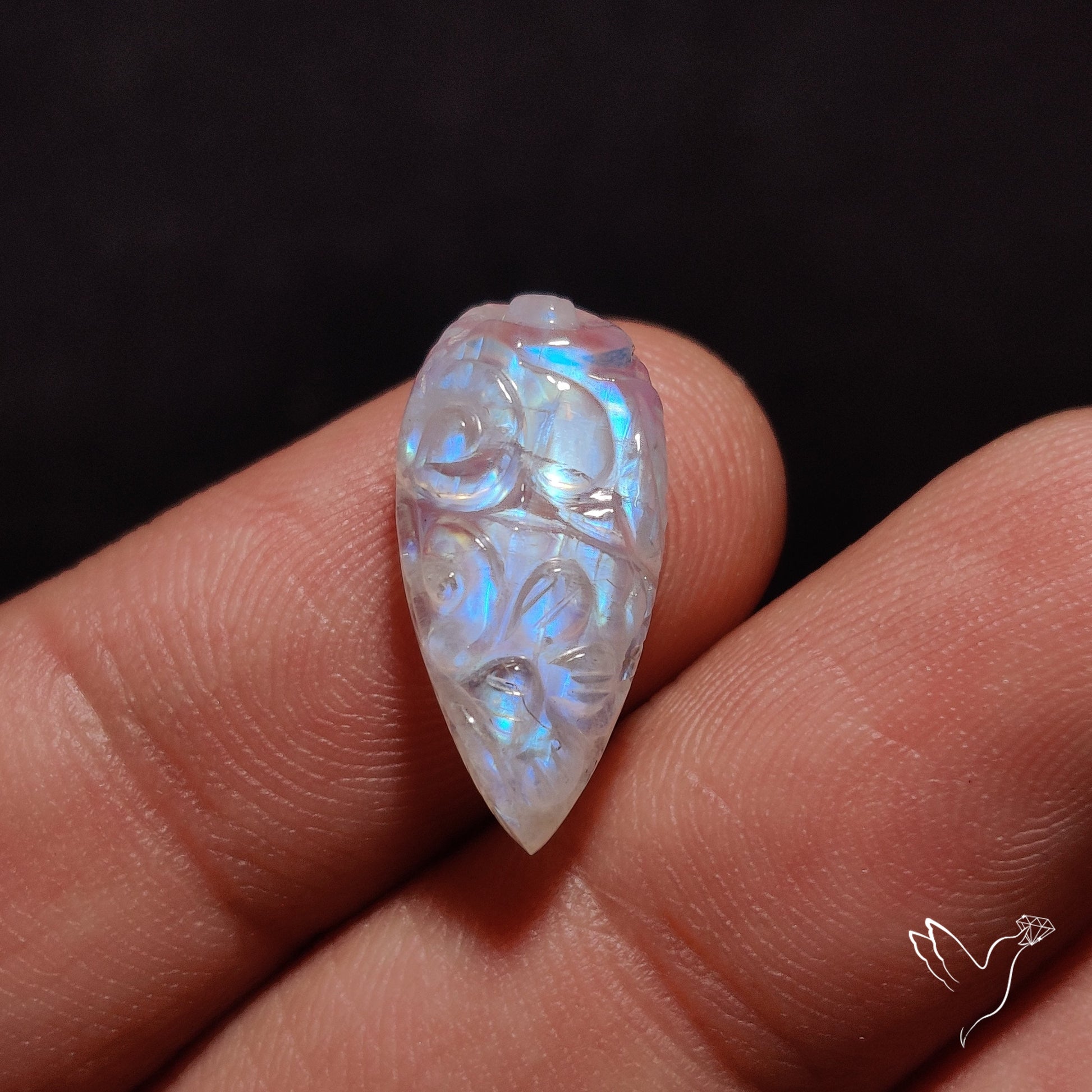 Rainbow Moonstone Mughal Carving
