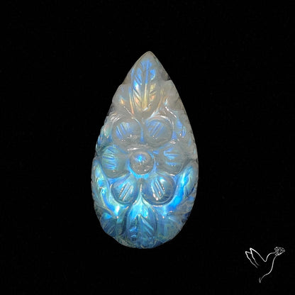 Rainbow Moonstone Mughal Carving