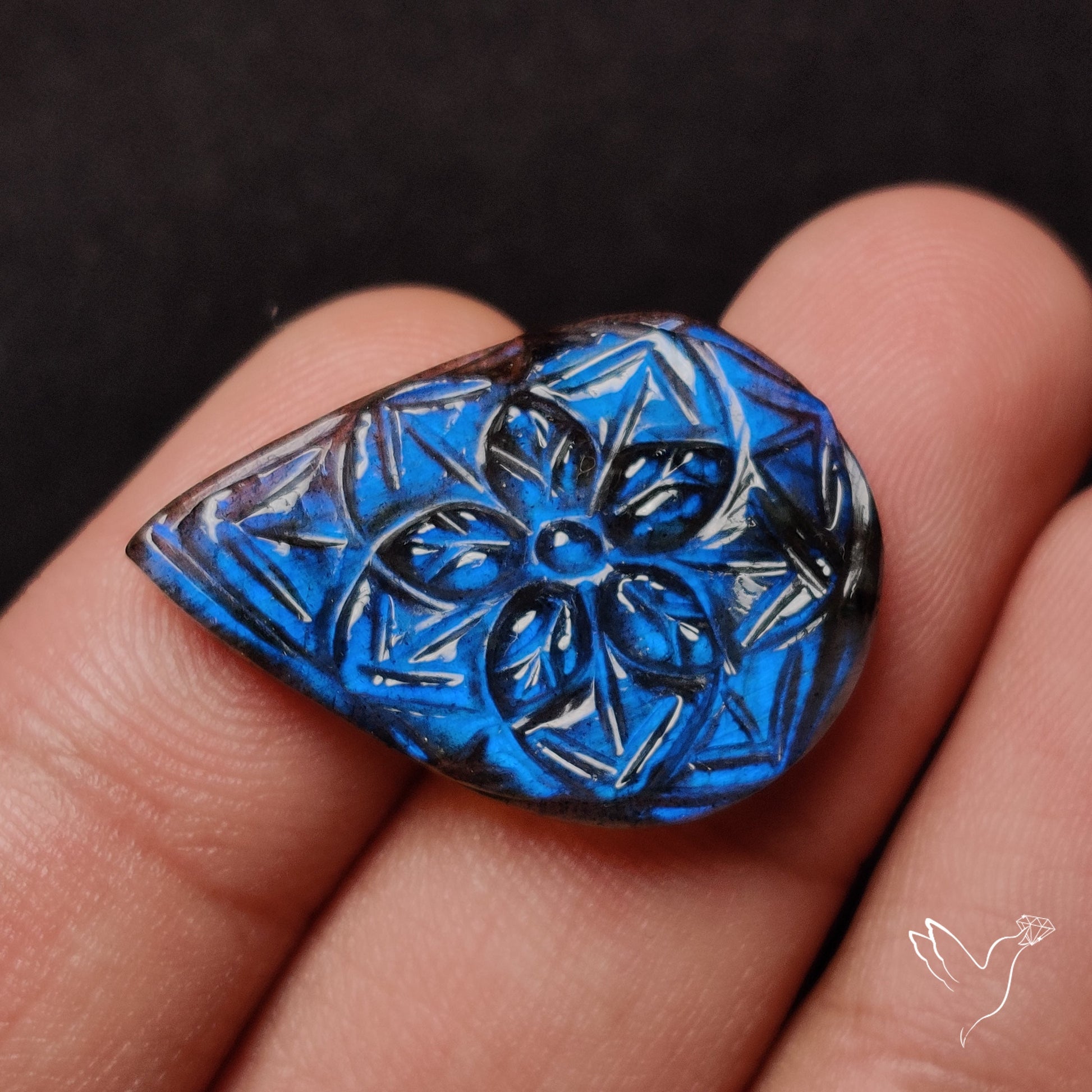 Labradorite Mughal Carving Handcarved