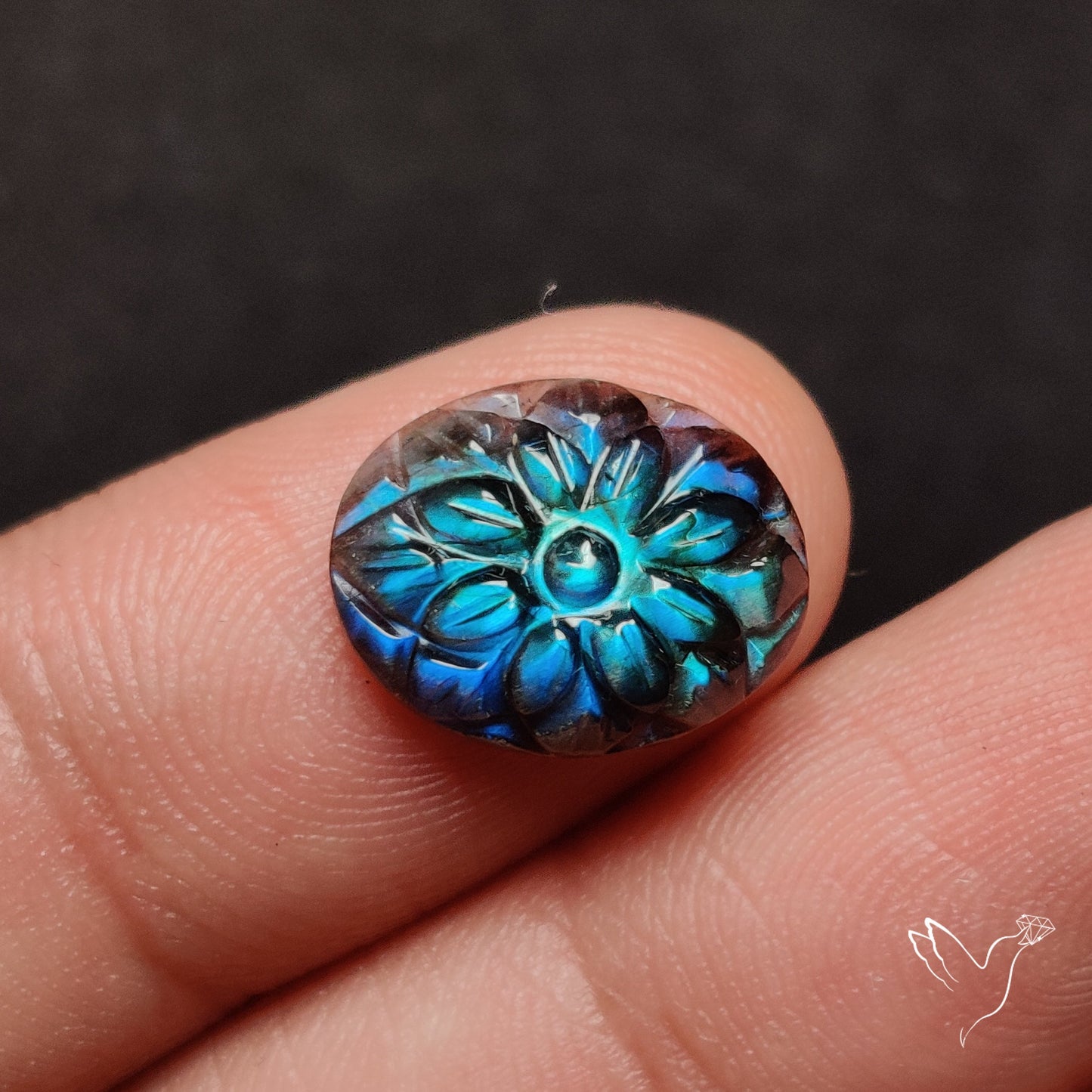 Labradorite Mughal Carving Handcarved