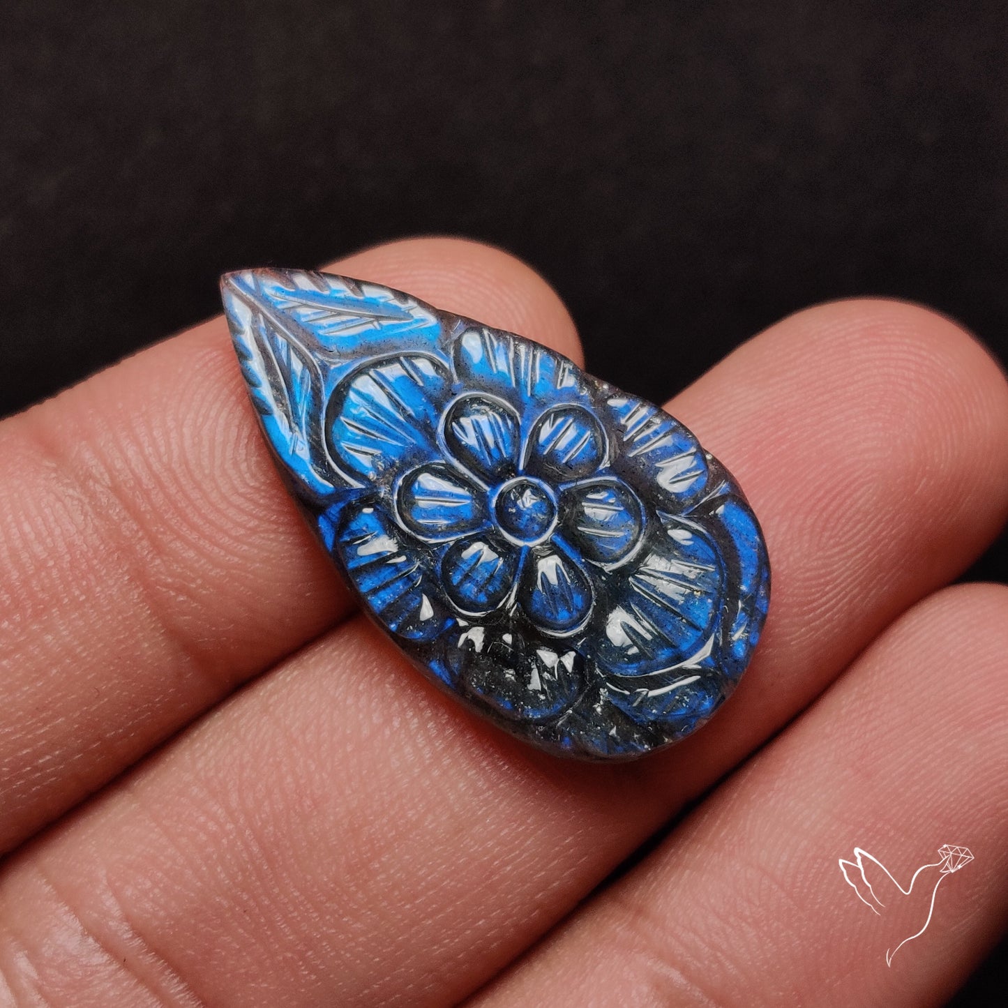 Labradorite Mughal Carving Handcarved