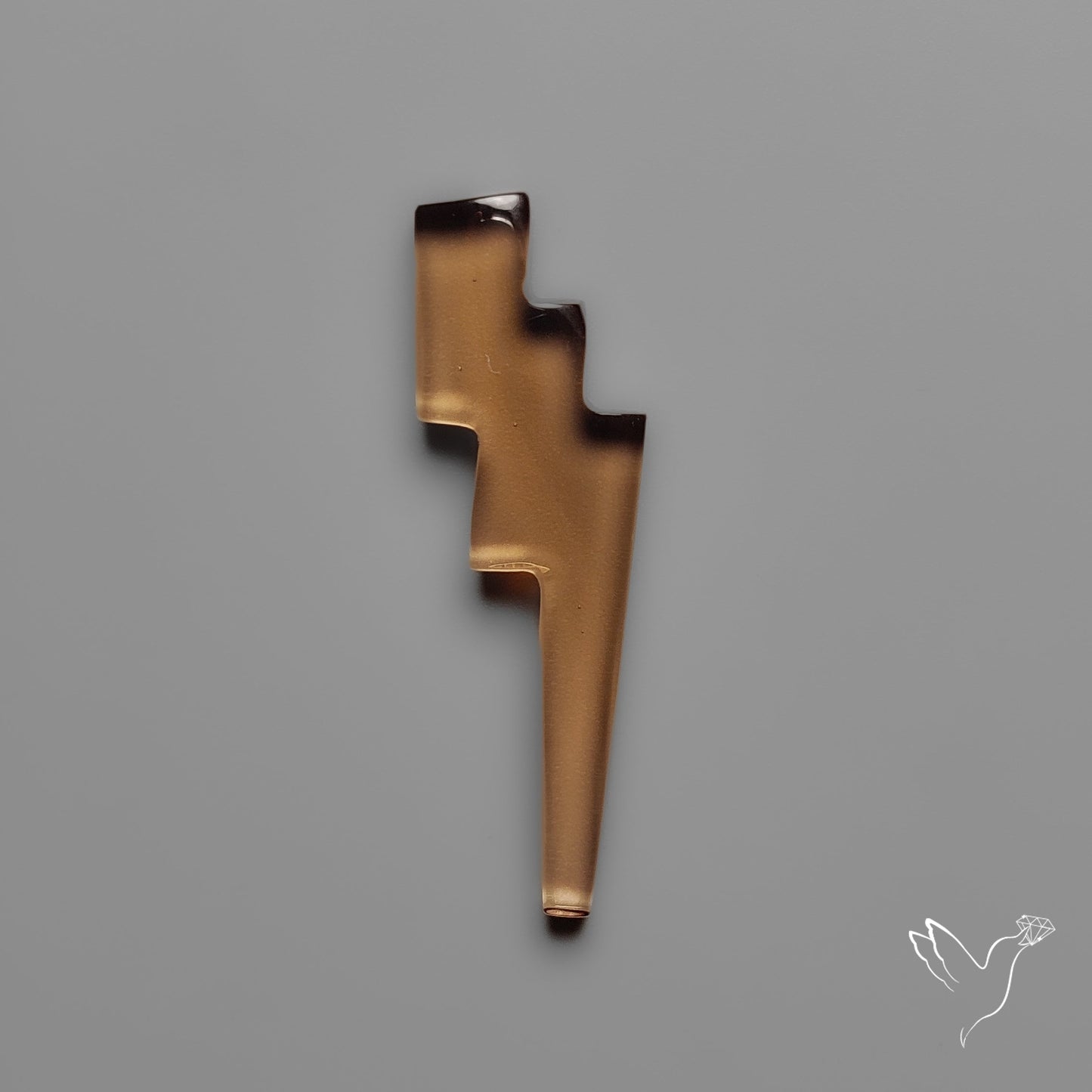 Color Shifting Diaspora Lightening Bolt Carving