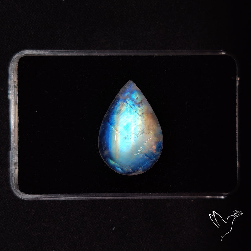 Rainbow Moonstone Cabochon High Grade