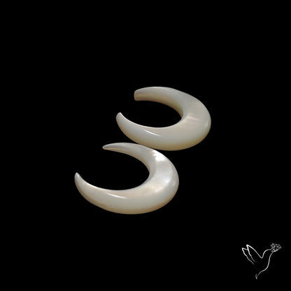 Mother Of Pearl Horn Crescents Pair White