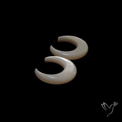 Mother Of Pearl Horn Crescents Pair White