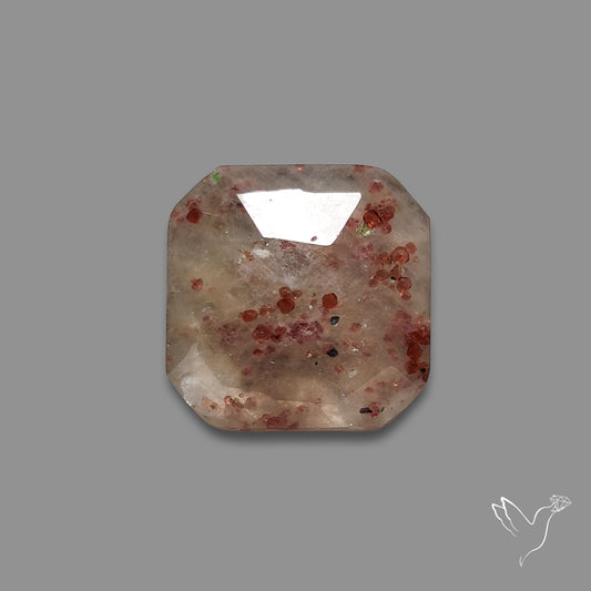 Garnet in Quartz Rose Cut