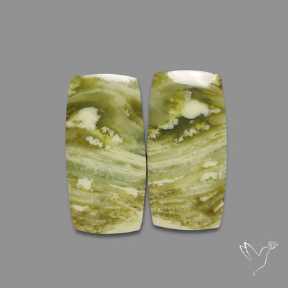 Serpentines Pair
