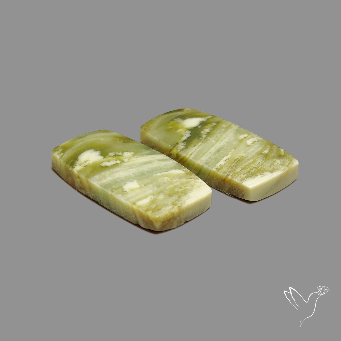 Serpentines Pair