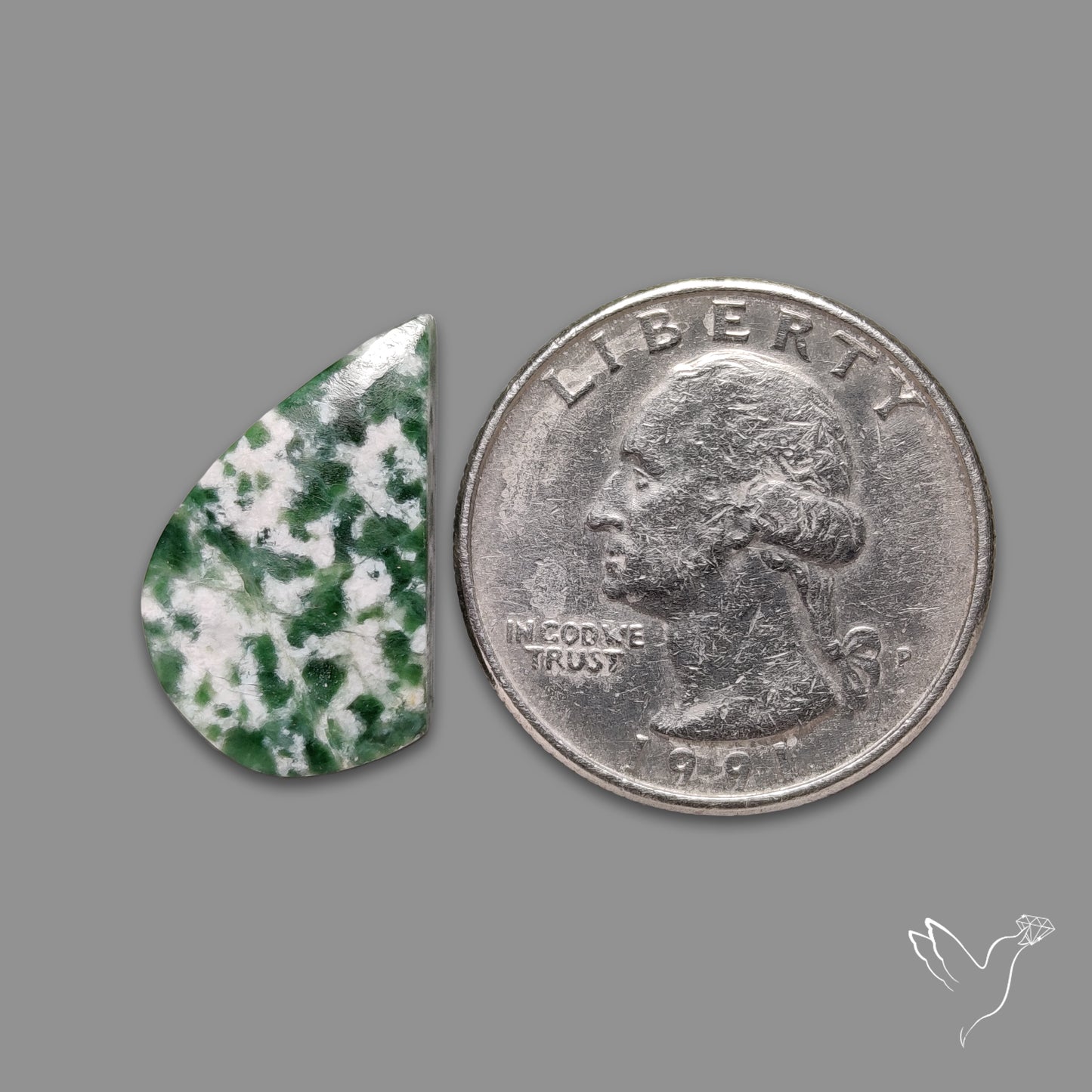 Chrome Diopside In Quartz