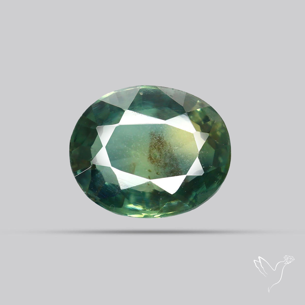 RARE !! SAPHIR VERT DE TANZANIE 5.2 mm x 4.7 mm ★★ p471.135t