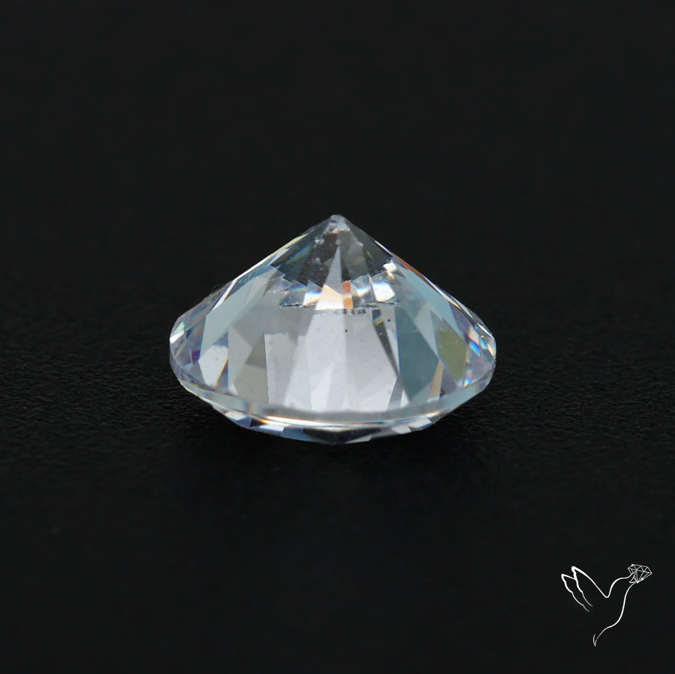 Faceted White Cubic Zirconia