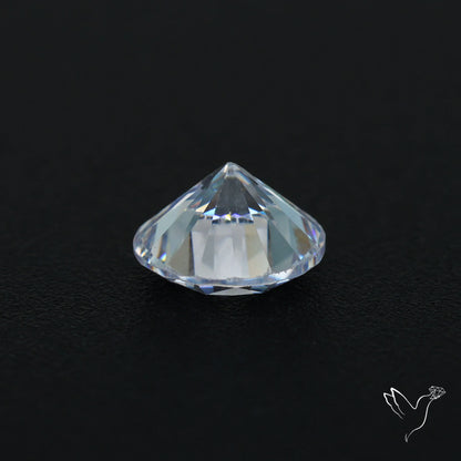 Faceted White Cubic Zirconia