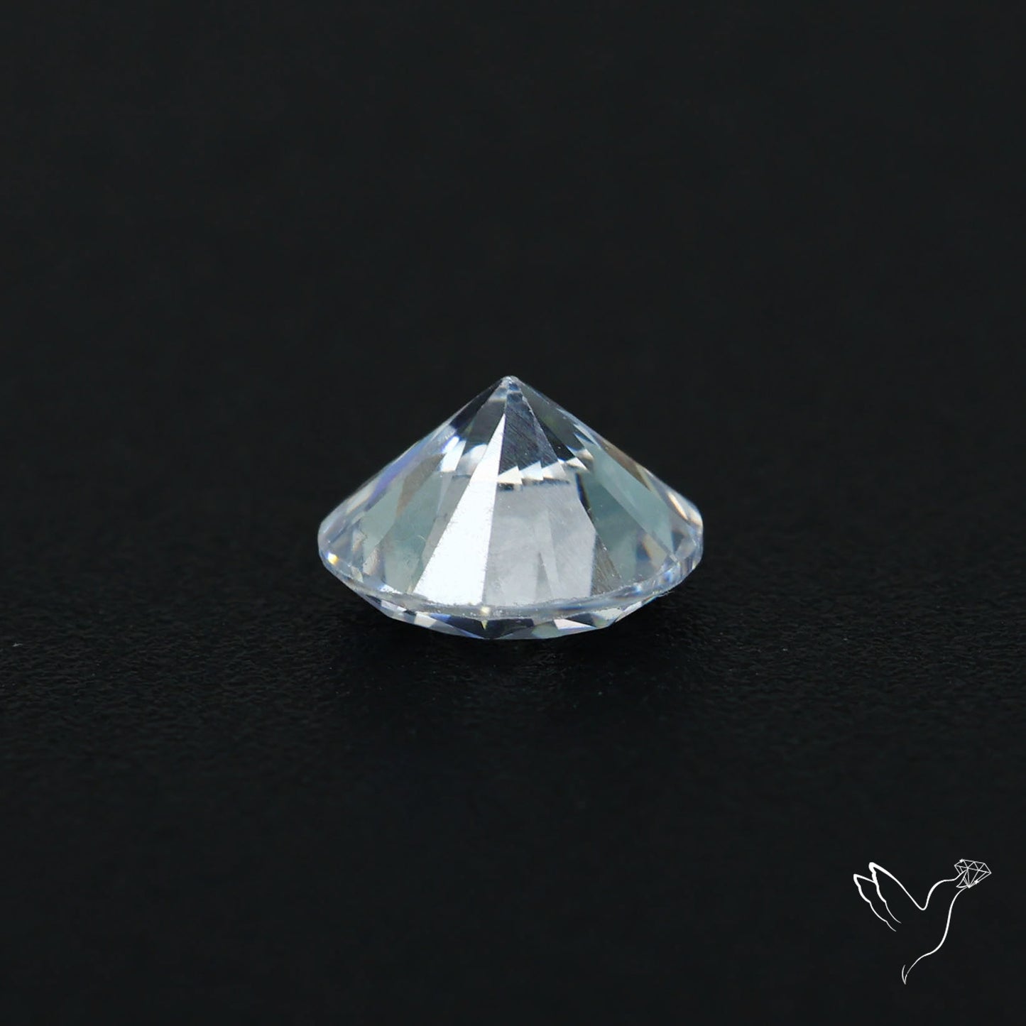Faceted White Cubic Zirconia