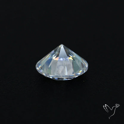 Faceted White Cubic Zirconia