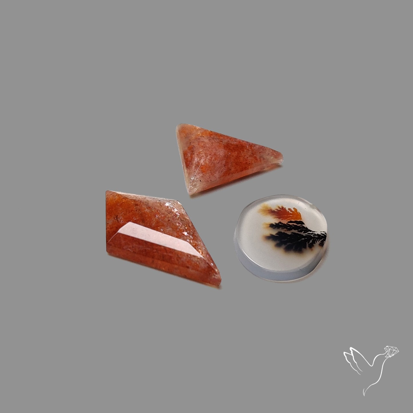 Scenic Agate And Step Cut Sunstones Lot