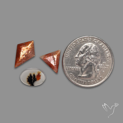 Scenic Agate And Step Cut Sunstones Lot