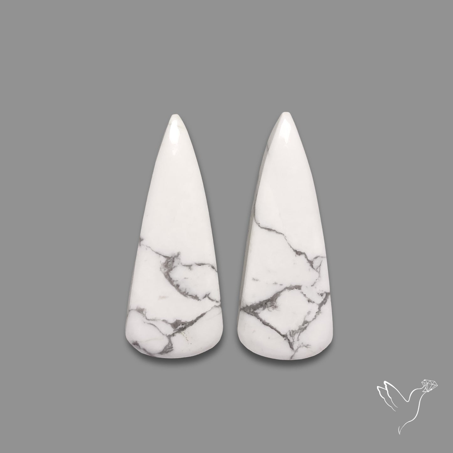 Howlites Pair