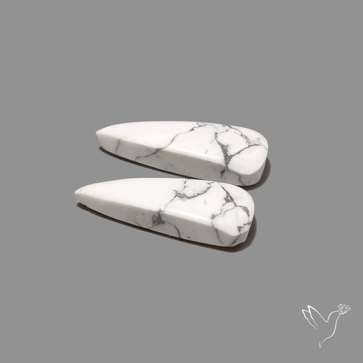 Howlites Pair