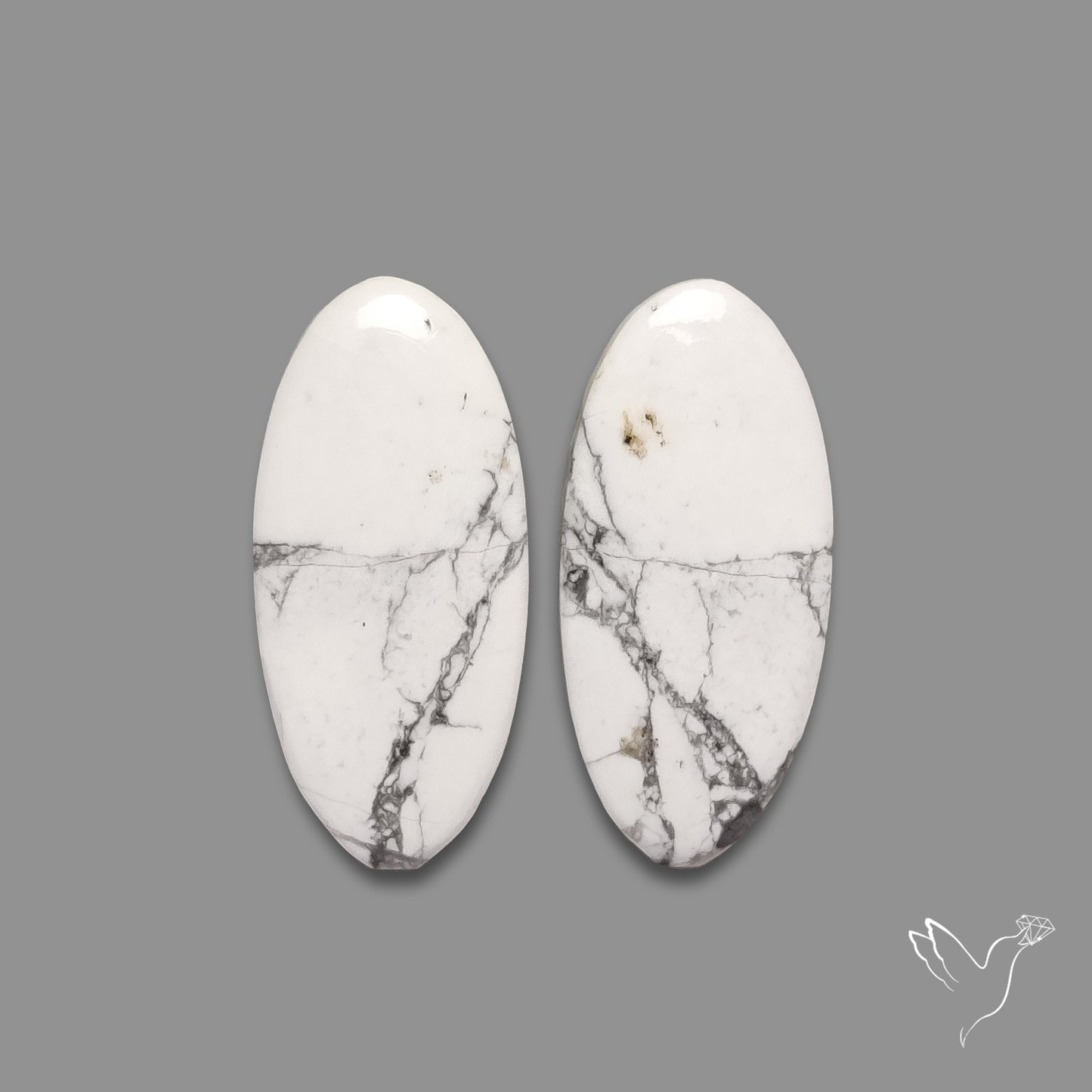 Howlites Pair