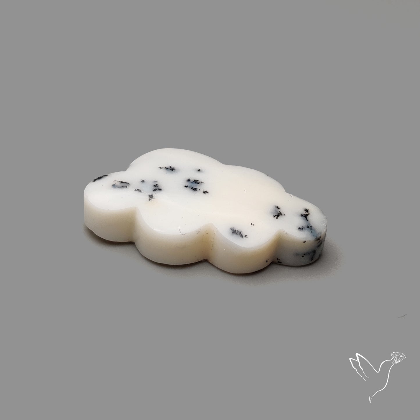 Dendritic Opal Cloud Carving