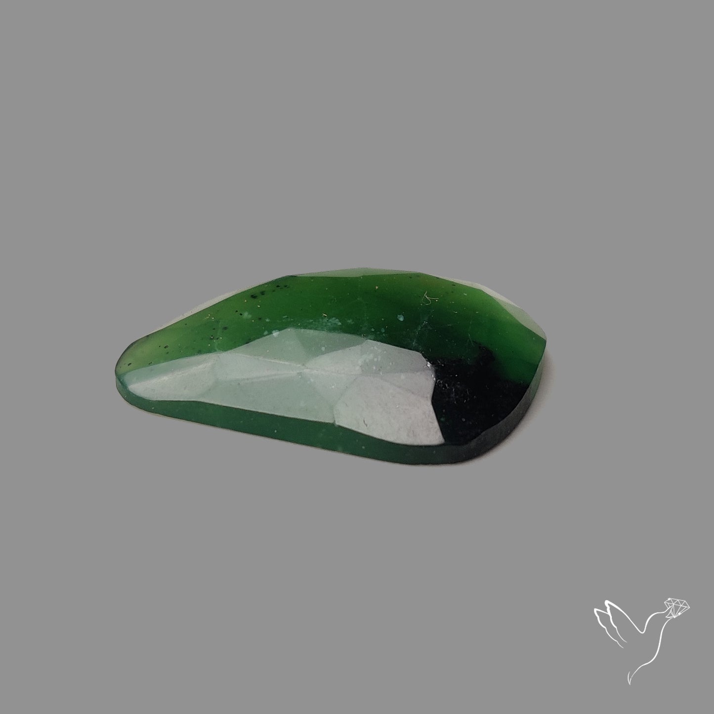 Rose Cut Bi-Color Gemmy Serpentine