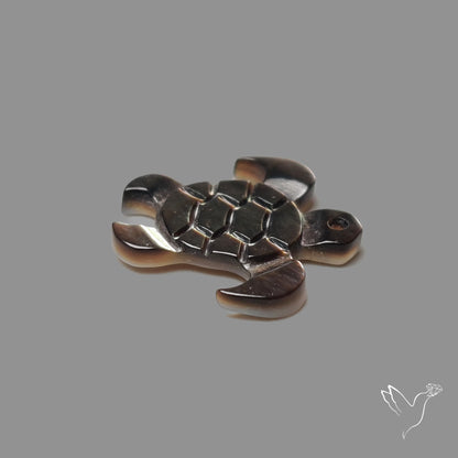 Tahitian Black Mother Of Pearl Tortoise Carving