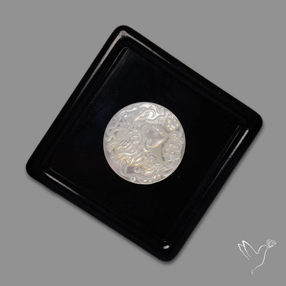 Mother Of Pearl Medusa Head Carving