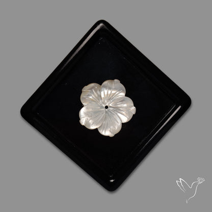 Mother Of Pearl Flower Carving