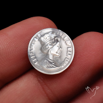 Mother Of Pearl Elizabeth Carving Pair