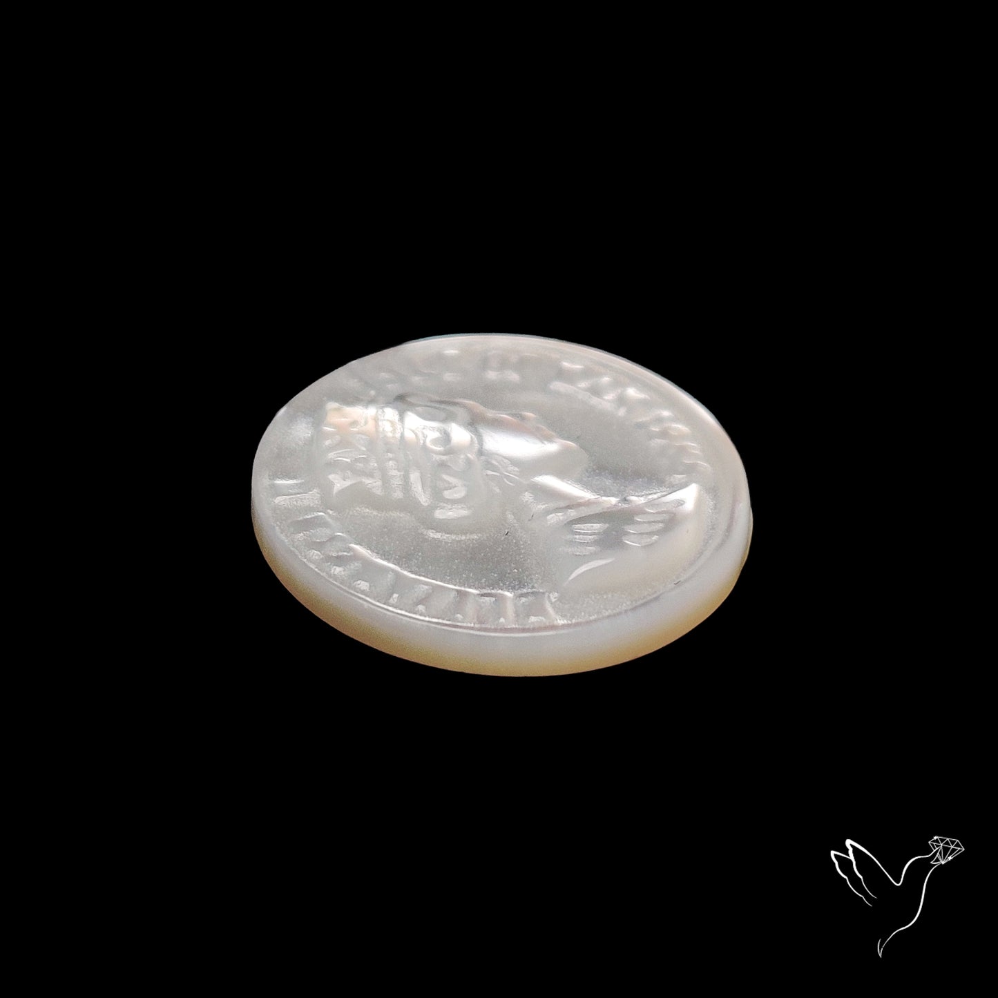 Mother Of Pearl Elizabeth Carving Pair