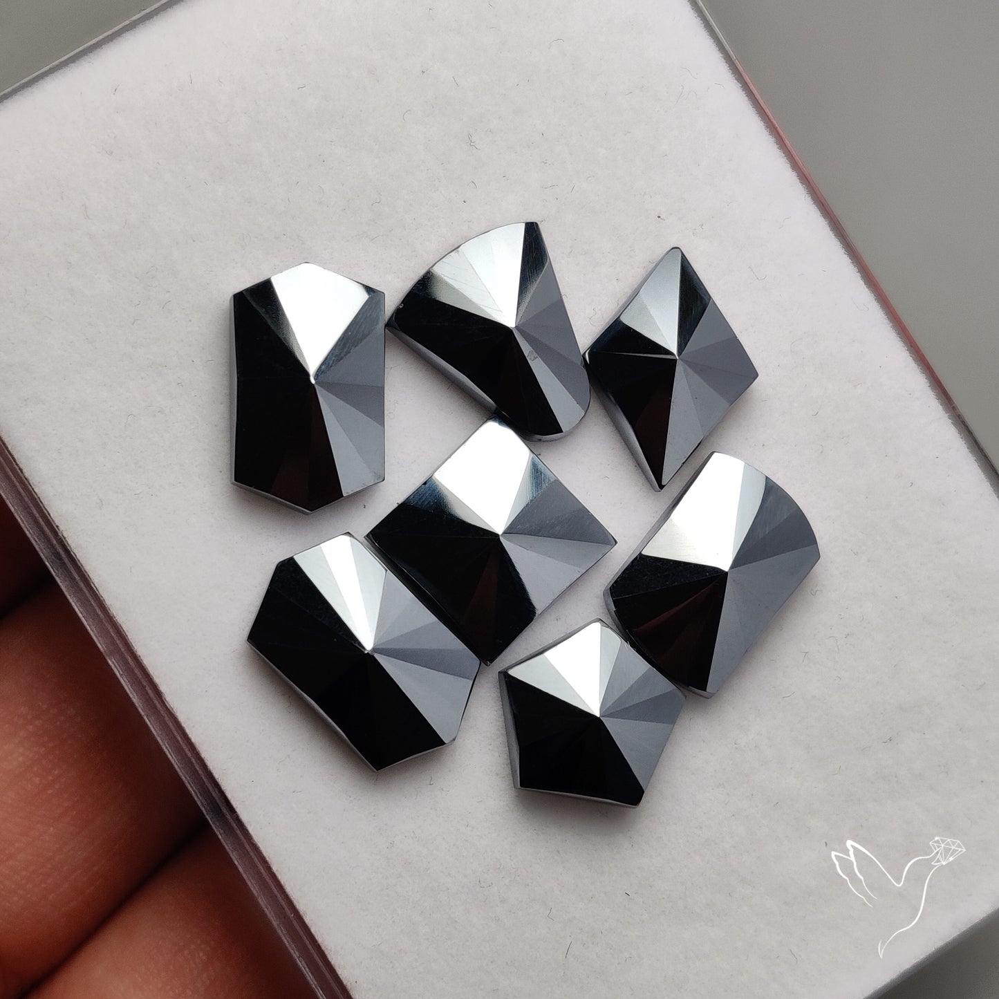 Step Cut Silicon Lot