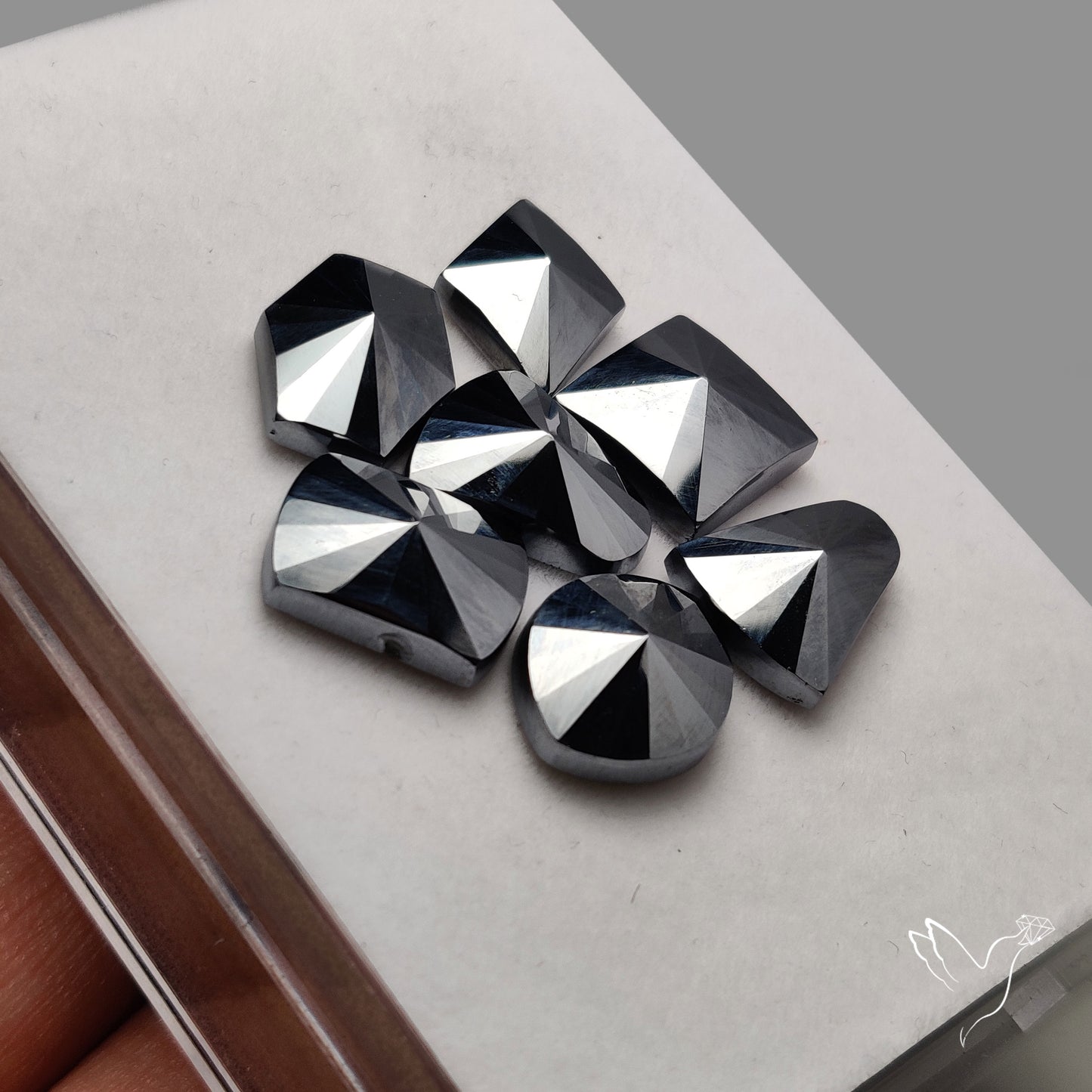 Step Cut Silicon Lot