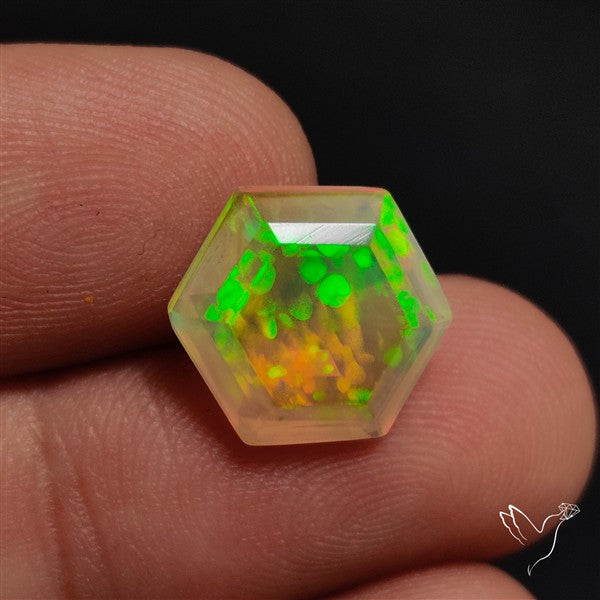 Rare Honeycomb Pattern Ethiopian Welo Opal AAA