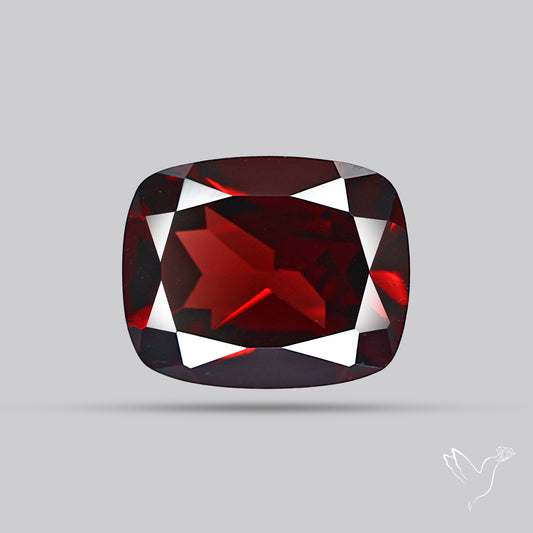 Natural Red Almandine Garnet (Pyrope) Faceted Mozambique Garnet