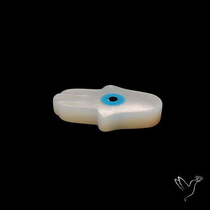 Eye Inlay Mother Of Pearl Hamsa Carving
