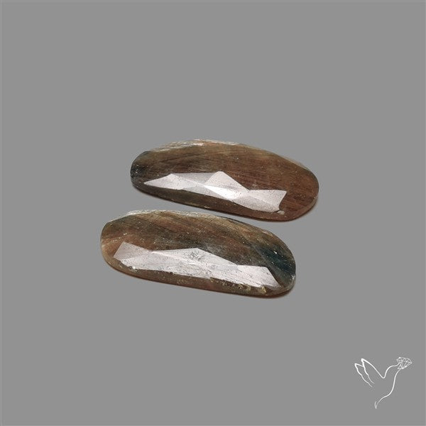 Rose Cut Golden Sapphire Pair with Flash