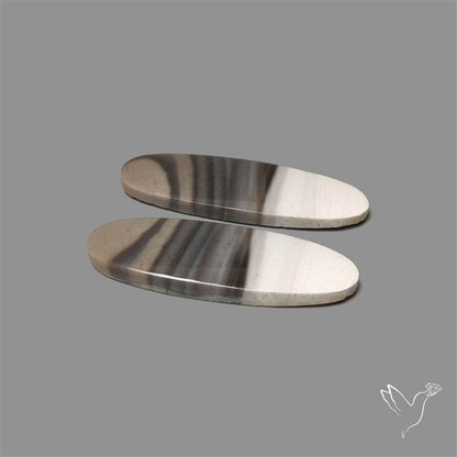 Bi-color Flint Stone Pair
