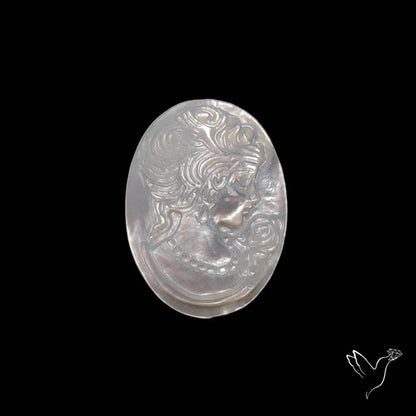 Mother Of Pearl Woman Cameo Carving
