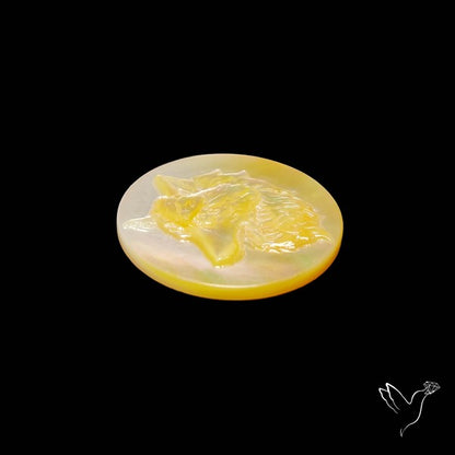 Mother Of Pearl Wolf Head Carving